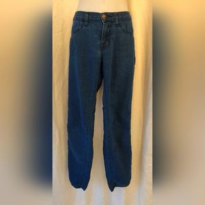 Super lightweight J Brand summer boyfriend jeans straight leg relaxed fit